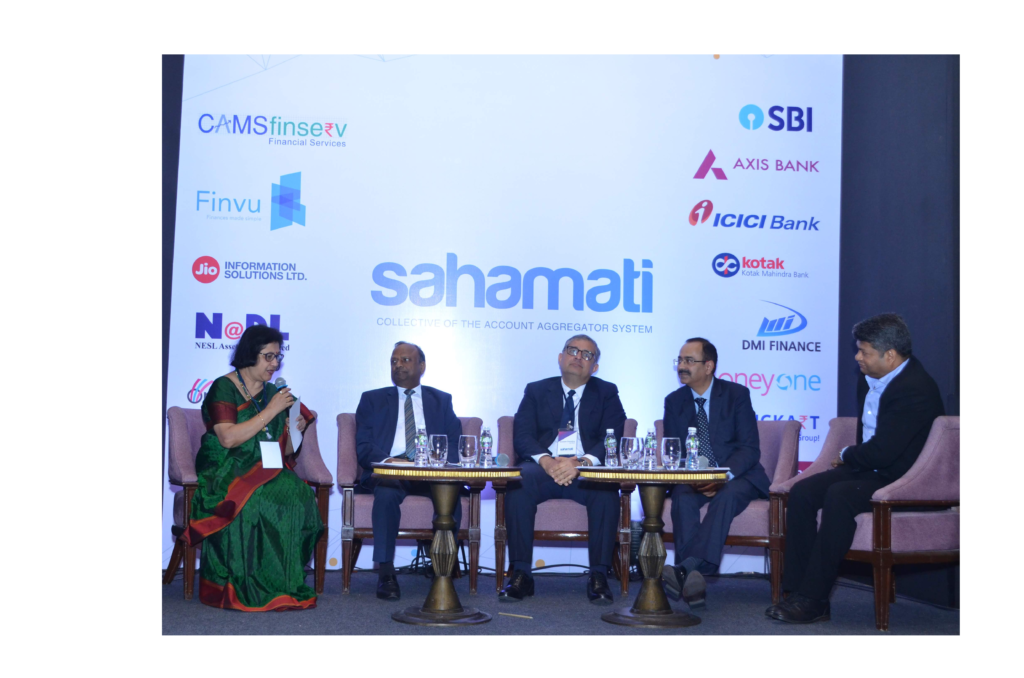 Fireside Chat with Early Adopters Moderator: Ms. Arundhati Bhattacharya, Former Chairperson SBI, Mr. Rajnish Kumar, Chairman SBI, Mr. Amitabh Chaudhary, MD & CEO Axis Bank, Mr. Anup Bagchi, Executive Director, ICICI Board of Directors, Mr. B. Madhivanan, COO, IDFC First